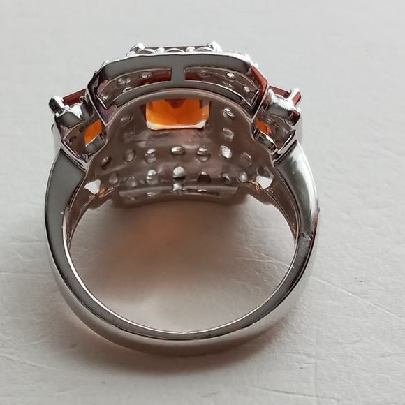 Sterling Silver Cocktail ring, red gemstone sz 7.25 - Picture 9 of 10